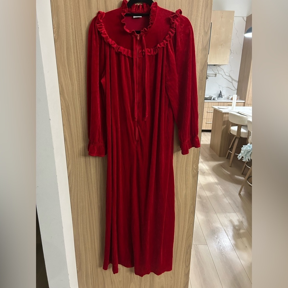 Vintage 80s JC Penney Medium Robe Long Red Velour 1/2 Zip Stretch Gown Robe